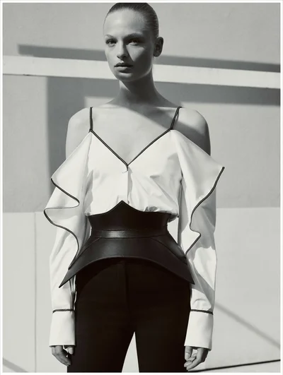Look 18